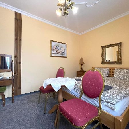 Luxi Romantik Apartments บูดาเปสต์ ภายนอก รูปภาพ